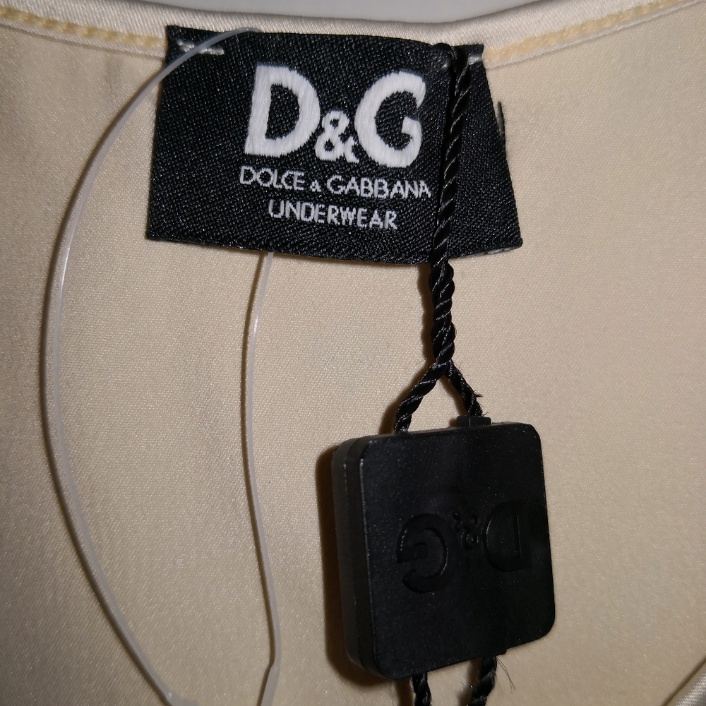SALE D&G Camisole - Picture 8 of 8